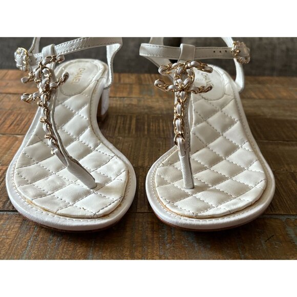 Chanel White Leather Gold CC Quilted T-Strap Sandals Block Heel 38C 8 Italy 2000 - Picture 7 of 14